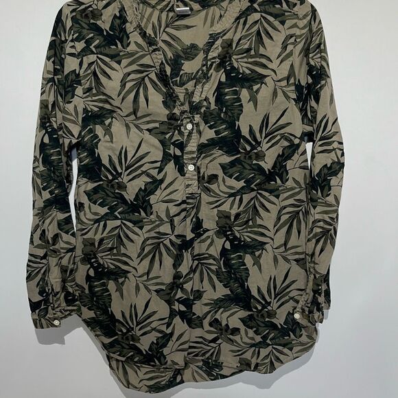 Old Navy Women's Green Tropical Split Neck Half Button Long Sleeve Blouse Medium - Picture 1 of 8